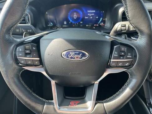 Used 2022 Ford Explorer ST w/ Equipment Group 401A image 22