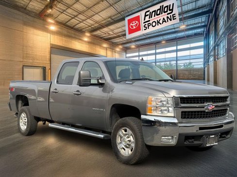 Used 2008 Chevrolet Silverado 3500 LTZ w/ Suspension Package, Off-Road image 3