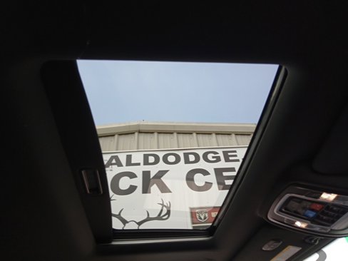 New 2026 RAM 2500 Limited image 35