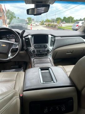 Used 2016 Chevrolet Suburban LTZ image 17
