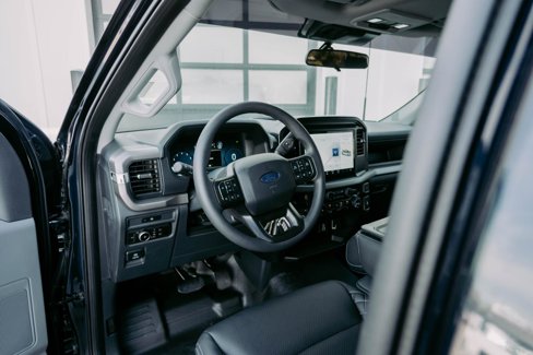 Used 2025 Ford F150 XL w/ Equipment Group 103A High image 13