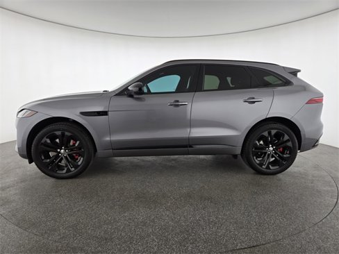 Certified 2024 Jaguar F-PACE R-Dynamic S image 6