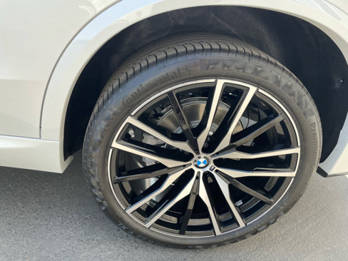 New 2026 BMW X5 xDrive40i w/ M Sport Package image 23