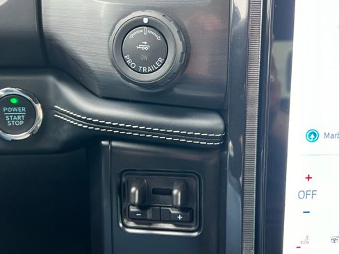 New 2025 Ford F150 Lightning Platinum image 34