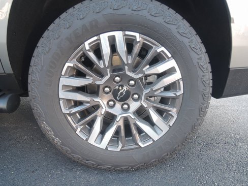 New 2026 Chevrolet Tahoe Z71 image 7