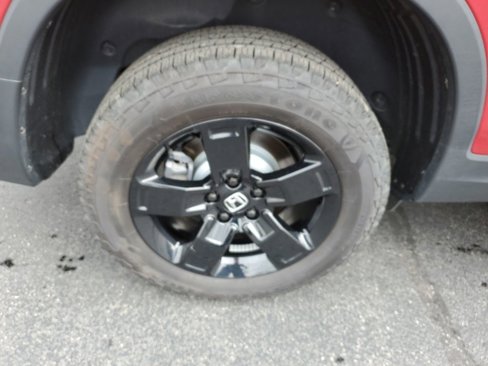 Certified 2025 Honda Ridgeline Black Edition image 10