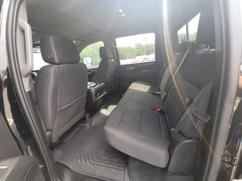 Used 2024 Chevrolet Silverado 2500 LT w/ Midnight Edition image 12