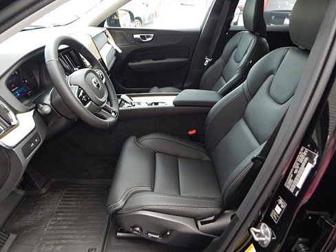 New 2026 Volvo XC60 T8 Ultra w/ Protection Package Premier image 14