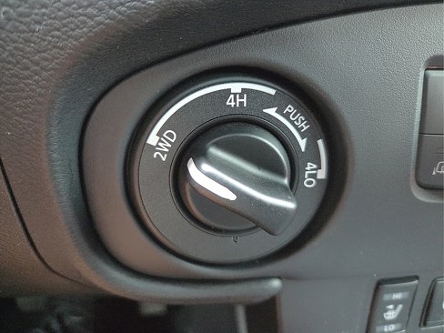 Used 2023 Nissan Frontier PRO-4X w/ Pro Convenience Package image 22