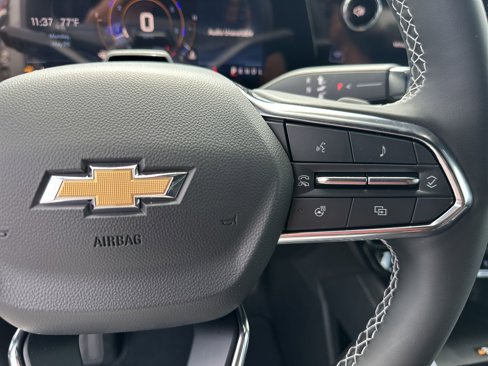 New 2025 Chevrolet Traverse LT w/ Enhanced Driving Package image 28