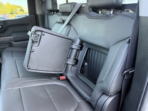 Used 2019 Chevrolet Silverado 1500 LTZ w/ LTZ Premium Package image 21