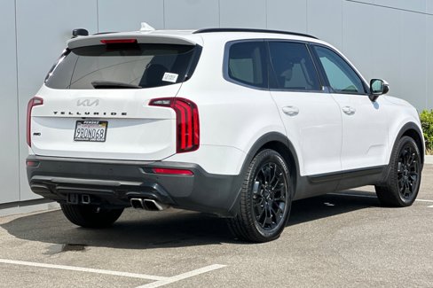 Used 2022 Kia Telluride EX w/ EX Premium Package image 5