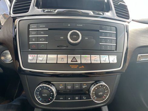 Used 2017 Mercedes-Benz GLS 450 4MATIC image 11