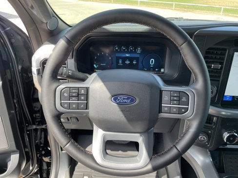 New 2025 Ford F150 Lariat w/ Equipment Group 502A High image 14