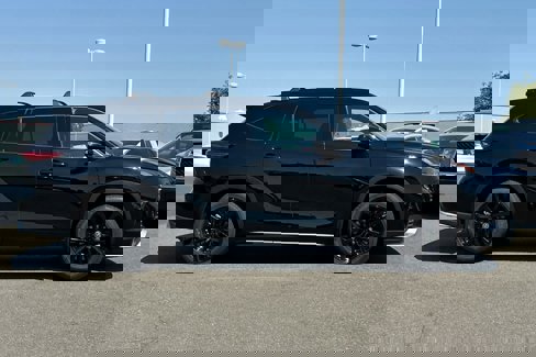 Used 2023 Toyota Highlander XSE image 6
