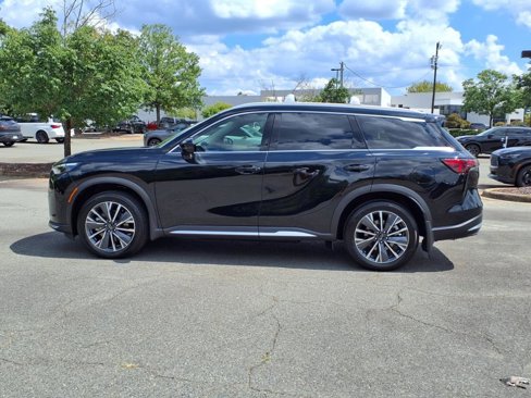 New 2026 INFINITI QX60 Luxe image 17