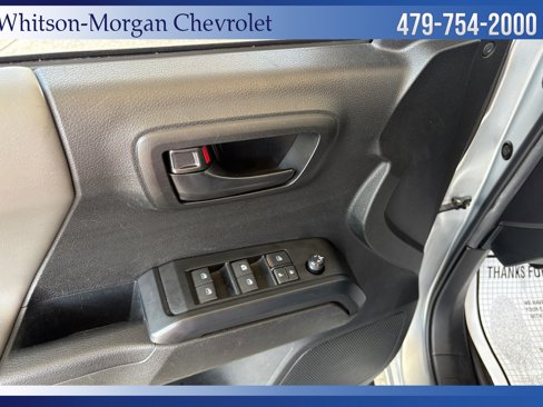 Used 2022 Toyota Tacoma SR image 17