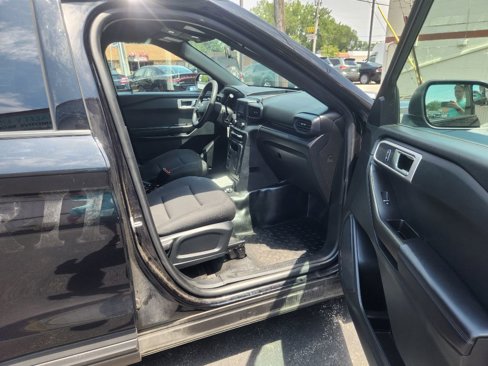 Used 2021 Ford Explorer 4WD Police Interceptor image 16