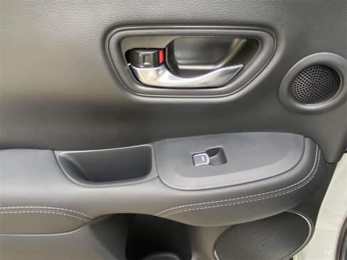 New 2026 Honda HR-V EX-L image 11