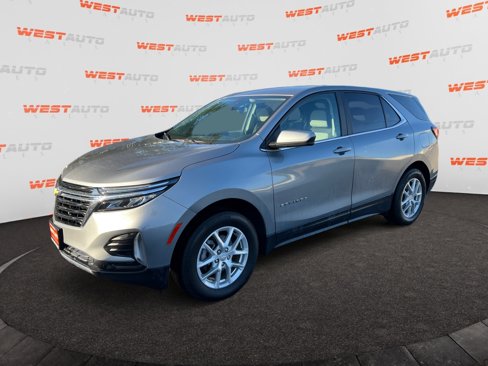 Used 2024 Chevrolet Equinox LT image 1