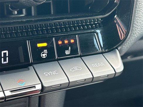 Used 2025 Toyota Land Cruiser image 24