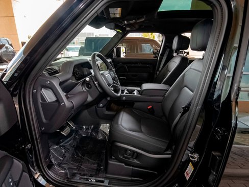New 2025 Land Rover Defender 110 V8 image 35