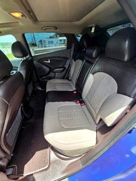 Used 2012 Hyundai Tucson Limited w/ Premium Pkg image 11