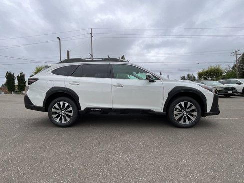 New 2025 Subaru Outback Touring XT image 9