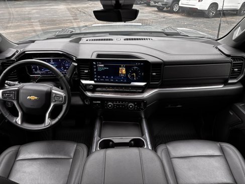 Certified 2024 Chevrolet Silverado 3500 LTZ w/ LTZ Premium Package image 22