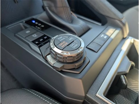 New 2025 Toyota Tacoma TRD Off-Road image 25