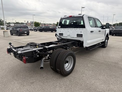 New 2026 Ford F350 XL image 8