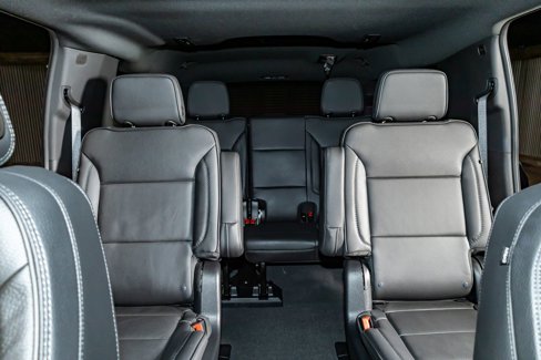 Used 2025 GMC Yukon XL Denali image 30