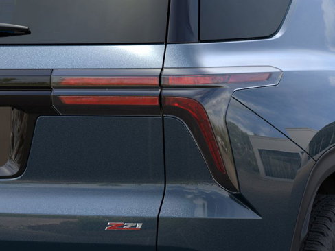 New 2026 Chevrolet Traverse Z71 w/ Driver Confidence Package image 11