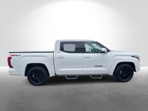 Used 2022 Toyota Tundra SR5 image 6
