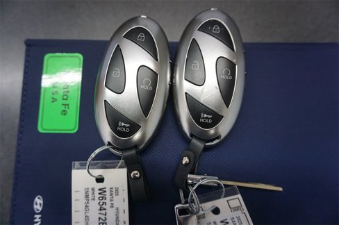 Used 2025 Hyundai Santa Fe Calligraphy image 23