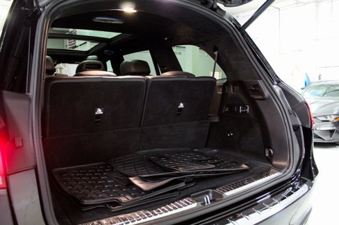 Used 2023 Mercedes-Benz GLS 580 4MATIC image 40