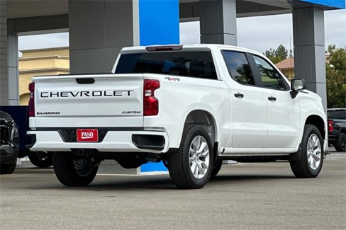 New 2026 Chevrolet Silverado 1500 Custom w/ LPO, Dark Essentials Package image 5