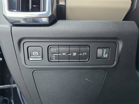 New 2026 GMC Hummer EV SUV w/ LPO, Dark Essentials Package image 27