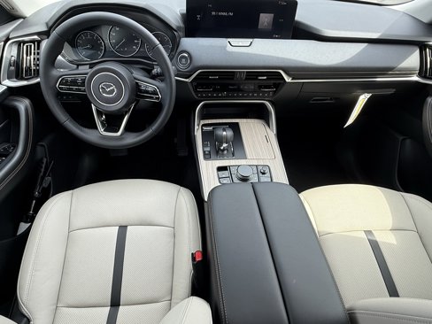 New 2026 MAZDA CX-90 3.3 Turbo w/ Preferred Package image 13