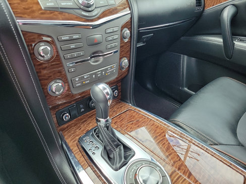 Used 2019 Nissan Armada Platinum w/ Captain's Chairs Package image 18