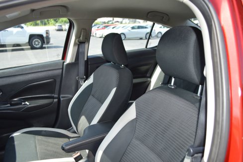 Used 2020 Nissan Versa SV image 14