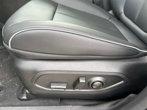 New 2025 Jeep Wagoneer Limited image 8