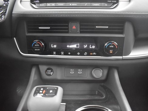 New 2026 Nissan Rogue SV image 11