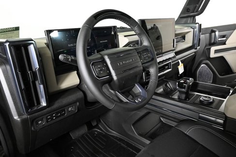 New 2026 GMC Hummer EV 4x4 Crew Cab image 4