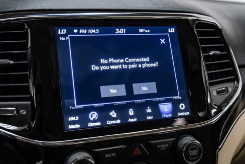 Used 2020 Jeep Grand Cherokee Limited image 34