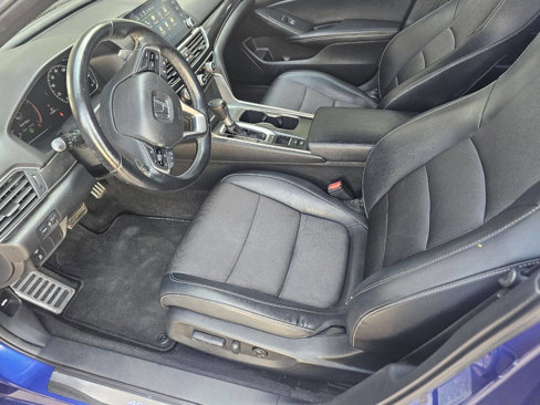 Used 2018 Honda Accord Sport image 9