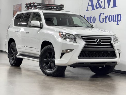 Used 2015 Lexus GX 460 image 1