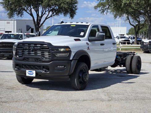 New 2026 RAM 5500 Tradesman image 2