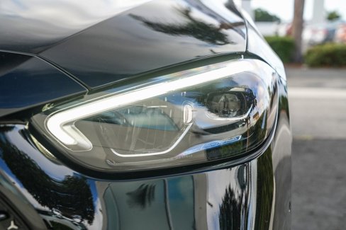 Used 2023 Mercedes-Benz C 300 Sedan image 8