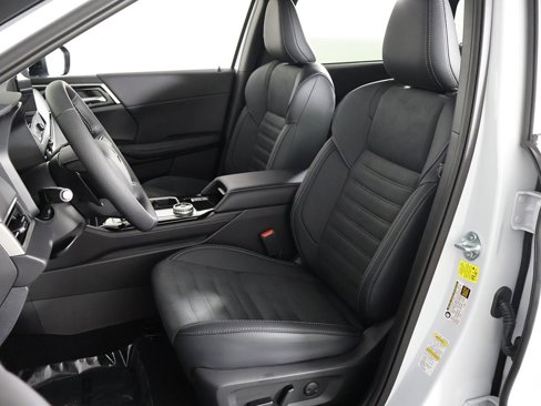 New 2025 Mitsubishi Outlander Trail Edition image 32
